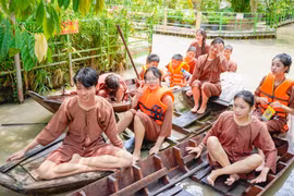 Cần Thơ đón 650.000 lượt khách, thu 766 tỷ đồng dịp lễ 30/4 - 1/5