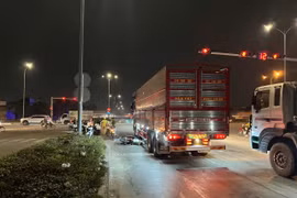 TPHCM: Người phụ nữ tử vong sau va chạm với xe tải tại giao lộ Quốc lộ 1K