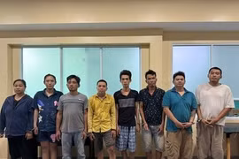 TP HCM: Khởi tố 8 đối tượng liên quan đường dây “bay lắc” trong khách sạn