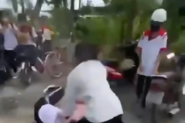 Xác minh vụ nữ sinh lớp 8 bị nhóm bạn đánh hội đồng ở An Giang