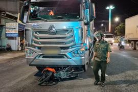 Đồng Tháp: Xe tải cuốn xe máy, một người tử vong tại chỗ