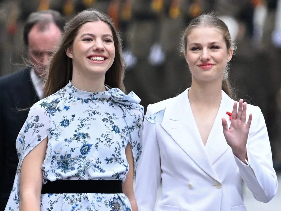 Ngưỡng mộ tài sắc Công chúa Tây Ban Nha biết 8 thứ tiếng