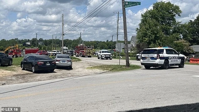 Toàn cảnh vụ xả súng kinh hoàng ở Mỹ, 3 người chết