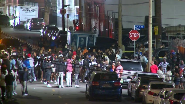 Hiện trường xả súng sau lễ hội âm nhạc ở Mỹ, nhiều thương vong