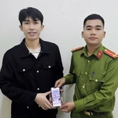 Nam thanh niên trả lại 60 triệu đồng cho người chuyển khoản nhầm