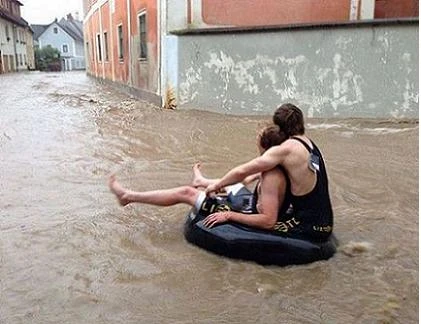 Giao thông mùa lũ