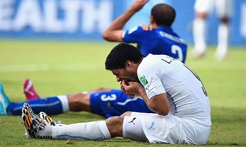 Những cầu thủ ăn vạ trơ trẽn nhất làng bóng đá