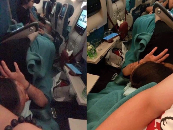 Hành động “kém sang” trên máy bay khiến CĐM “đập bàn bức xúc“
