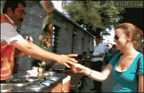 Kem của cô này.