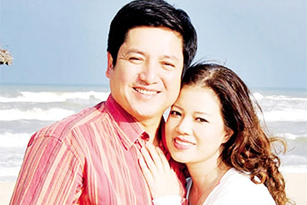 Chia tay "vợ già", loạt quý ông Vbiz nên duyên với tình trẻ nhan sắc rạng ngời