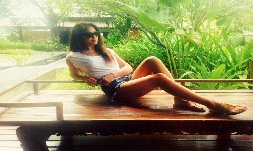 Hot girl thể hình người Mỹ gốc Việt đốn tim dân mạng