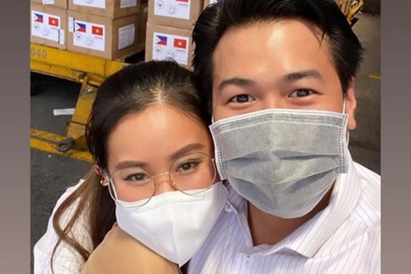 Hết tự cách ly, rich kid Tiên Nguyễn hạnh phúc khoe khoảnh khắc đoàn tụ