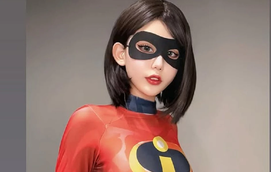 Màn cosplay Elastigirl nóng bỏng nhất hành tinh khiến fan choáng