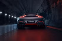 Chi tiết siêu xe Aston Martin Vantage S 2026 vừa ra mắt 