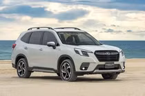 Subaru Forester "xả hàng, đại hạ giá" chỉ còn 799 triệu đồng