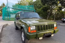 Cận cảnh Jeep Cherokee 2001 "siêu độc lạ" của Đặng Lê Nguyên Vũ