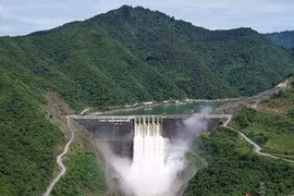 Nghệ An cảnh báo hạ du khi Thủy điện Bản Vẽ xả nước