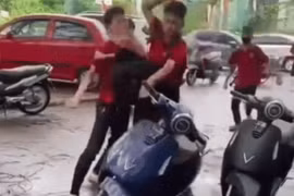 Trường Cao đẳng Công nghệ cao Hà Nội nói gì về clip nam sinh bị đánh?