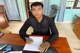 Bắt Chánh "Neymar" dùng vỏ chai bia tấn công người đàn ông trong quán nhậu 