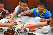 Gia đình không có quy tắc còn đáng sợ hơn cả nghèo đói