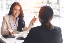 Chuyên gia Harvard chỉ ra 3 điều sếp EQ thấp thường làm