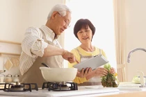 4 điều người già khôn ngoan giữ kín để bảo vệ hạnh phúc gia đình