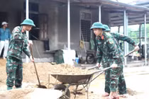 Huế về đích 'Chiến dịch Quang Trung' dựng nhà cho dân vùng lũ