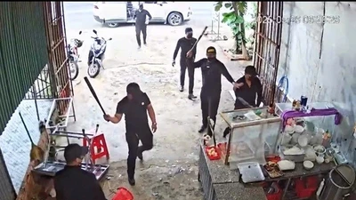 Đắk Lắk: 300 cảnh sát truy bắt nhóm côn đồ đập phá quán phở
