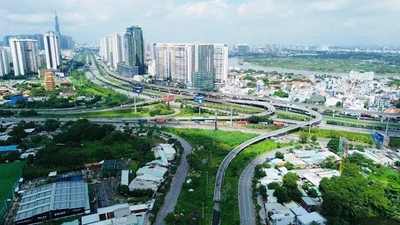 TP HCM: Hơn 420.000 tỷ vốn đầu tư được khơi thông từ các dự án vướng mắc 