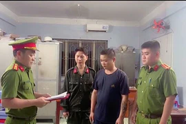 Bắt khẩn cấp "hung thần" container đánh võng trên cao tốc TP HCM