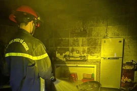 Đám cháy được khống chế sau khoảng 30 phút, nhiều tài sản trong căn nhà bị lửa thiêu rụi.