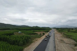 Lâm Đồng: Xây dựng Nhân Tâm thắng gói làm đường liên xã gần 4 tỷ