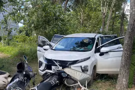 Manh động chống trả, nhóm nghi sử dụng ma túy bị khống chế ở Lâm Đồng