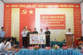 Bí thư Tỉnh ủy Lâm Đồng thăm, chúc Tết và tặng quà Nhân dân xã Sơn Mỹ