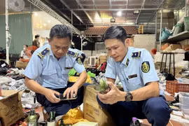 Phát hiện hơn 15.500 vụ hàng giả, hàng lậu trong 9 tháng