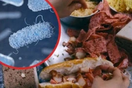 Nghi ngộ độc bánh mì, 36 người nhập viện tại Lâm Đồng.