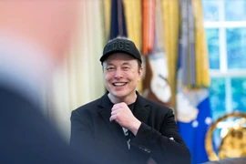 Robot ở xưởng, AI trong văn phòng: Kỷ nguyên kinh tế vắng con người