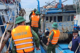 Nhiều tàu cá ở Lâm Đồng bị chìm trong hoàn lưu bão số 13