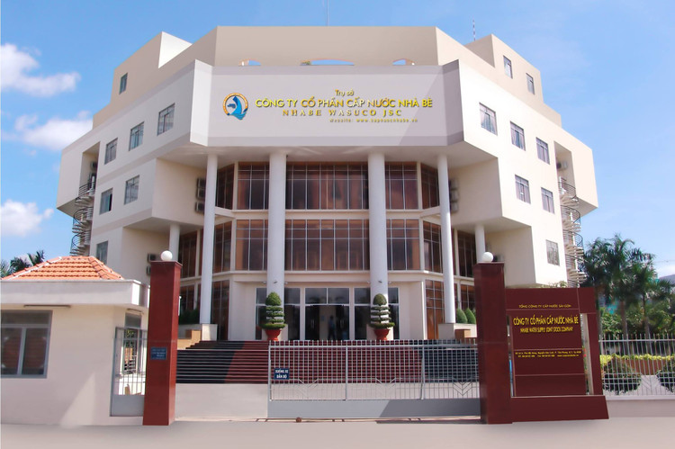 Nhà thầu từng tham dự và trúng 3 gói thầu tại Công ty CP Cấp nước Nhà Bè, trị giá 9,7 tỷ đồng. ctycapnuocnhbe-1.jpg