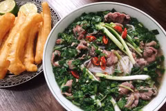 Mùa dịch, học cách tự nấu phở bò tại nhà ngon như nhà hàng