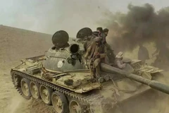 Sốc: Taliban chiếm 150 xe tăng của quân kháng chiến Afghanistan