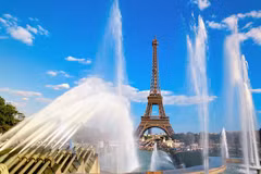 Vì sao dân Paris từng muốn phá tháp Eiffel bán sắt vụn?