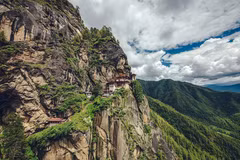 Kinh ngạc cuộc sống thường nhật ở “vương quốc hạnh phúc” Bhutan