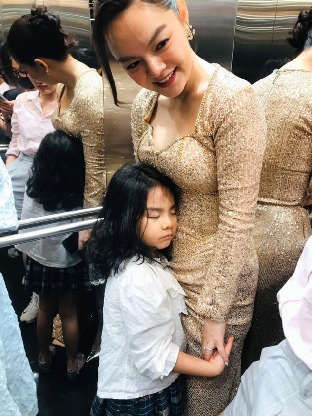 Phạm Quỳnh Anh tiết lộ khoảnh khắc phía sau cánh gà ảnh 2 Phạm Quỳnh Anh tiết lộ khoảnh khắc phía sau cánh gà ảnh 2