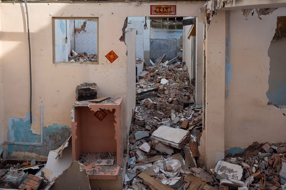 Tại buổi khảo sát thực tế Đề án chỉnh trang đô thị khu vực nhà ở trên và ven kênh, rạch vào tháng 4, Chủ tịch UBND TP.HCM Nguyễn Văn Được từng nhấn mạnh chỉnh trang nhà ven kênh là nhiệm vụ trọng tâm.