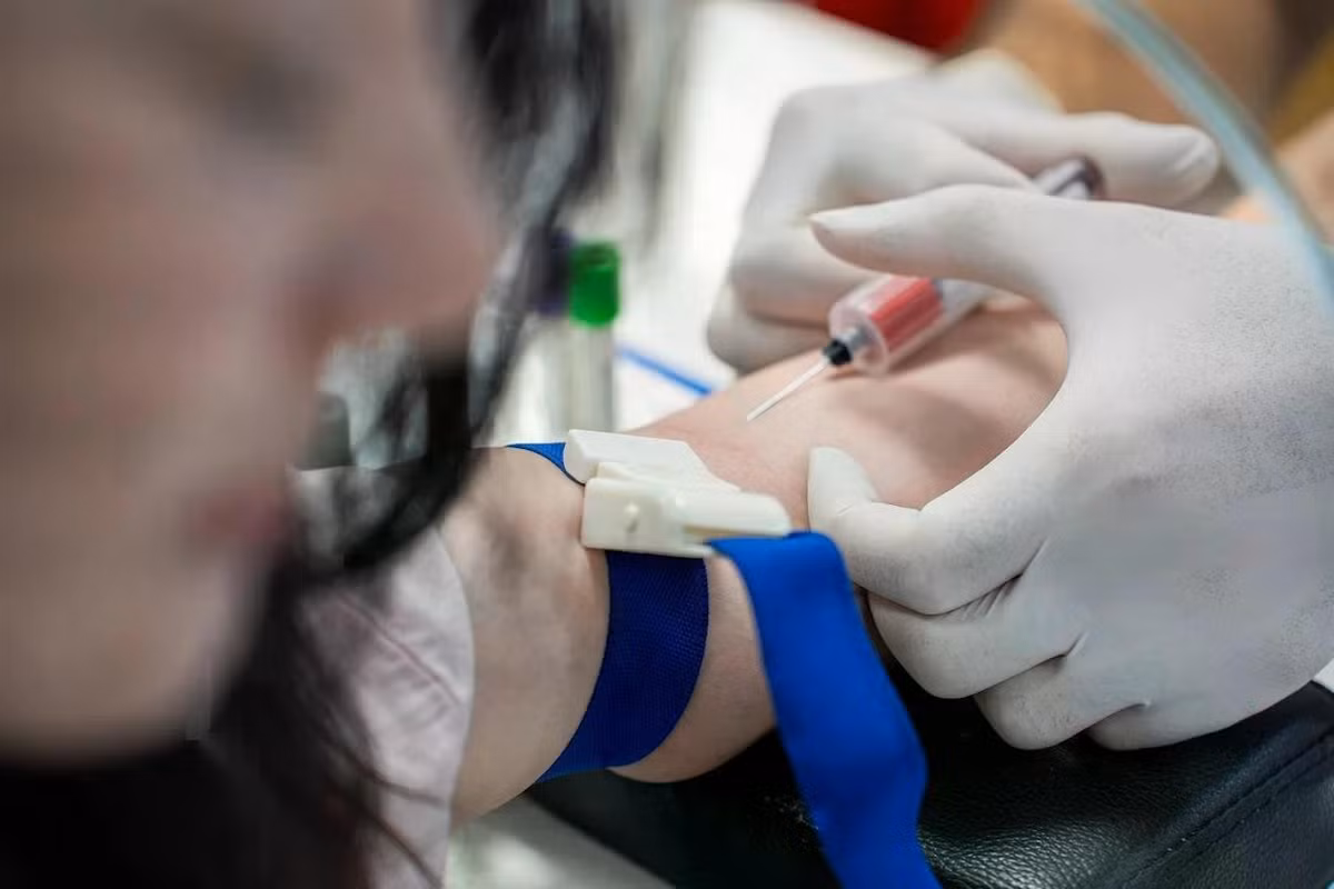 "Tôi muốn khám sớm để biết cơ thể mình có vấn đề gì không. Nếu cần can thiệp thì điều trị ngay, còn nếu mọi thứ ổn thì tôi sẽ yên tâm hơn trên hành trình đón thêm một em bé", chị Quỳnh Anh chia sẻ.