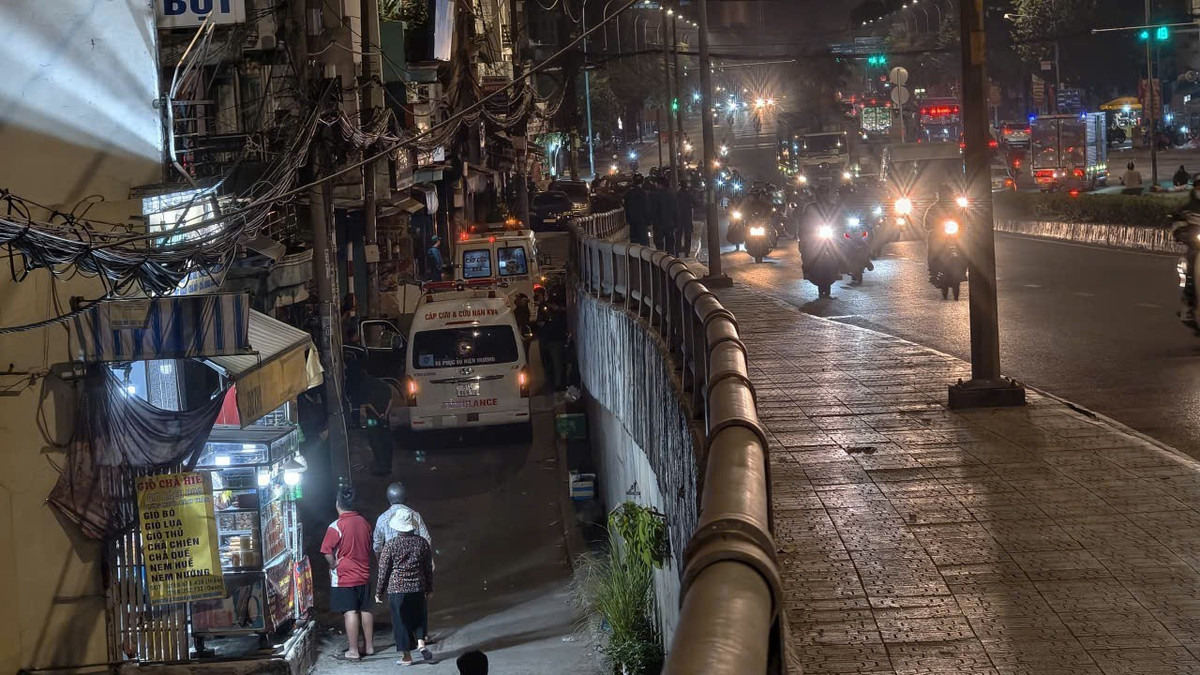 Lực lượng chức năng có mặt tại hiện trường.