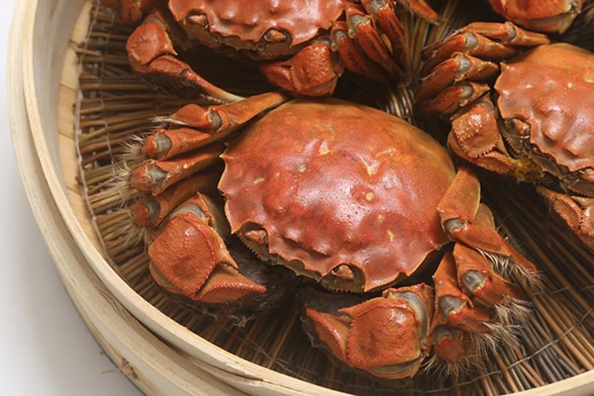 Cua lông được yêu thích nhờ vào hương vị thơm ngon. Ảnh: Seafood Society.