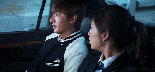 Trong phim The Heirs (Người thừa kế), Lee Min Ho vào vai Kim Tan, người thừa kế cho tập đoàn Jeguk. Mặc dù anh đã đính hôn với Yoo Rachel, nhưng lại có tình cảm với Cha Eun Sang (Park Shin Hye thủ vai) từ cái nhìn đầu tiên và yêu cô dù cô xuất thân với hoàn cảnh khó khăn.