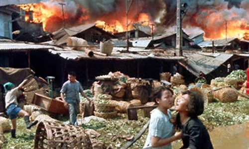 Hình ảnh kinh hoàng về vụ cháy chợ Cầu Ông Lãnh 1971